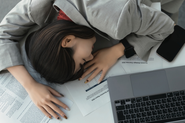 「仕事が辛い」は弱さじゃない。その感覚が教えてくれること