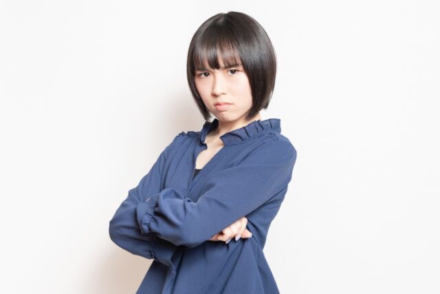 「嫌いなのに気になる」のはなぜ？嫌悪感の正体と、妬み・怒りとの違い