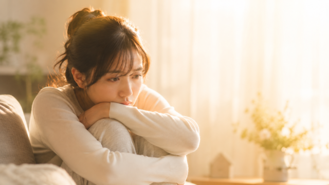 「やめたいのに食べてしまう」意志の力に頼らない向き合い方